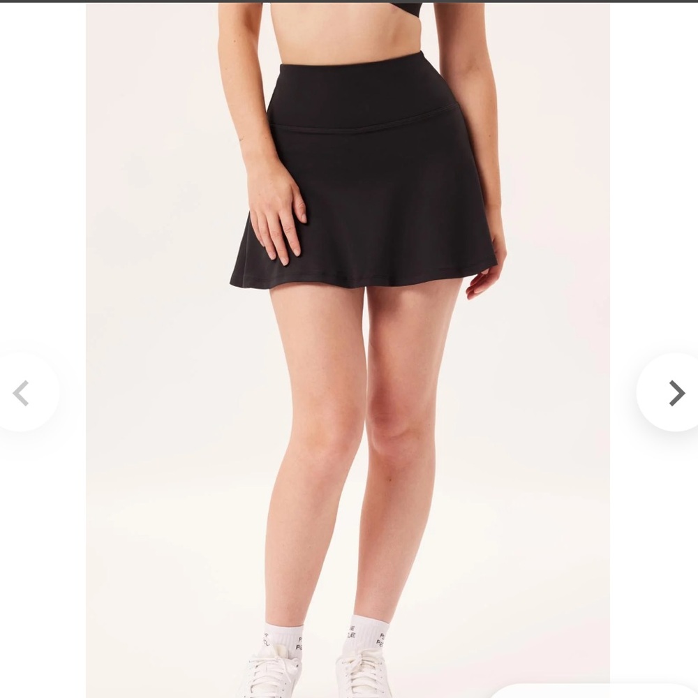 Ultra Light Skort FLOAT Girlfriend Collective Athleisure
